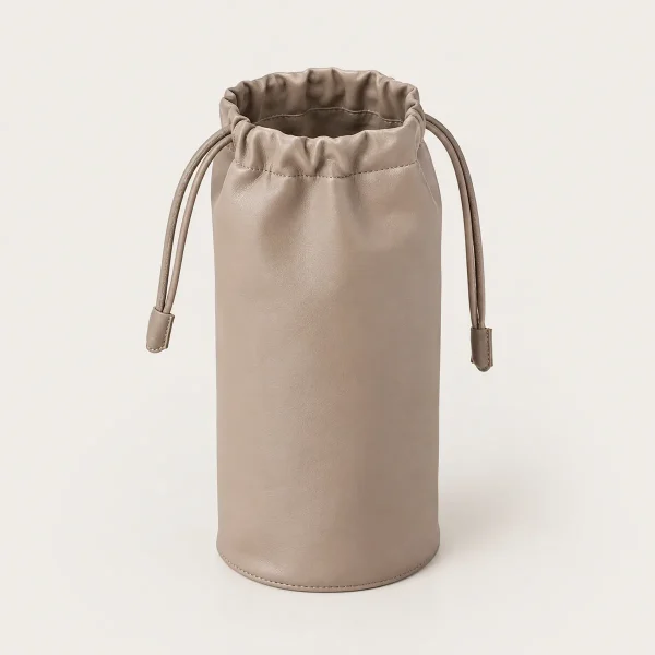 Stand-Up Brush Pouch — product photo